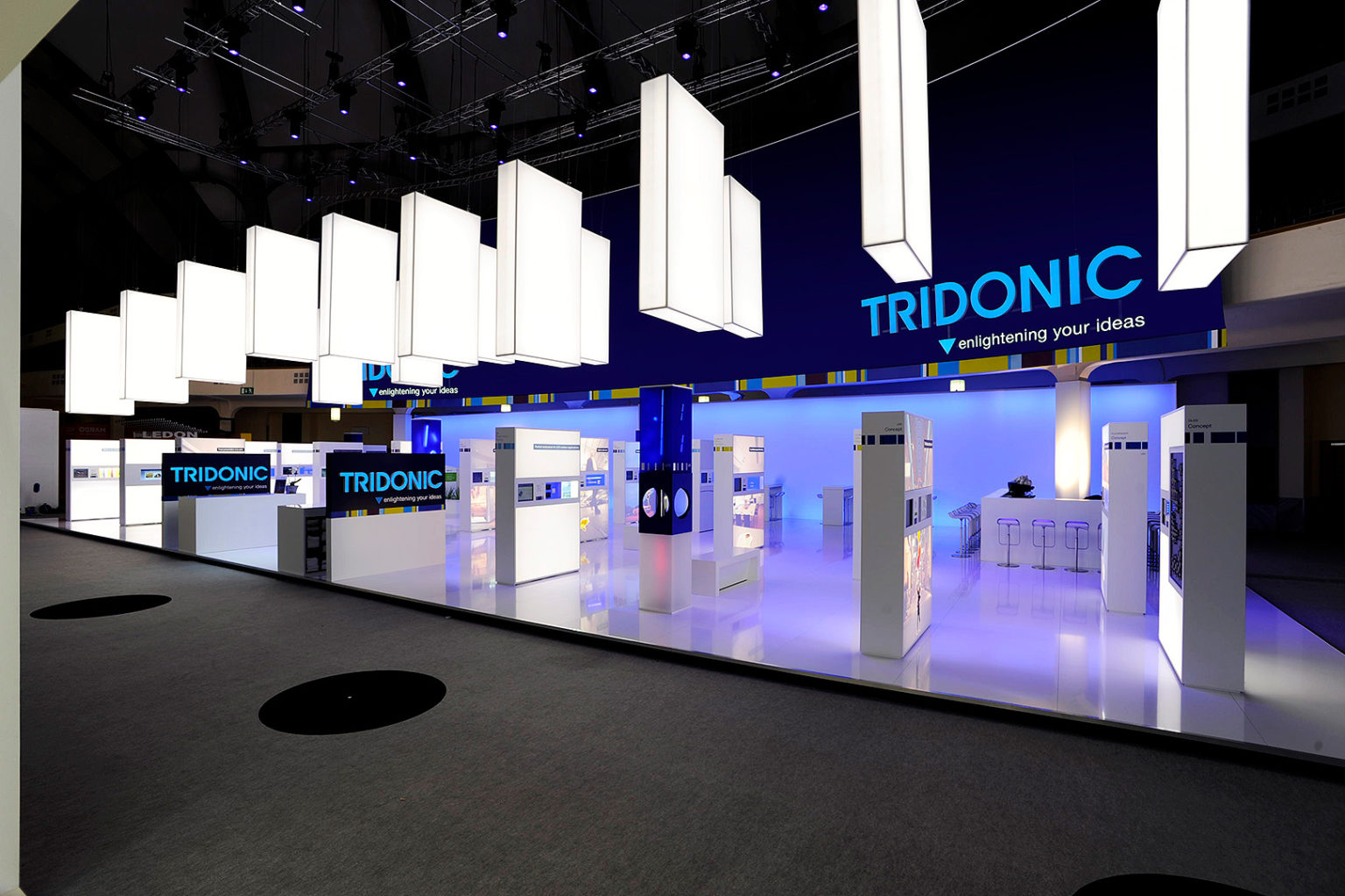 TRIDONIC Light&Building 2010 Ozon.